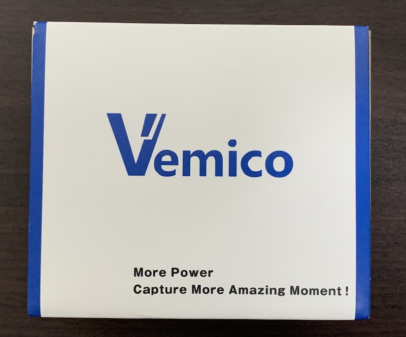 GoPro9、GoPro10で使えるVemicoのバッテリーと充電器（パッケージ表側）