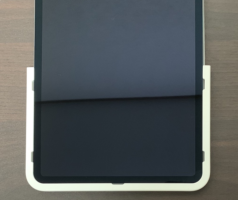 NIMASOのiPad Pro11用ガラス保護フィルム（iPad本体に専用ガイド枠を取り付け）