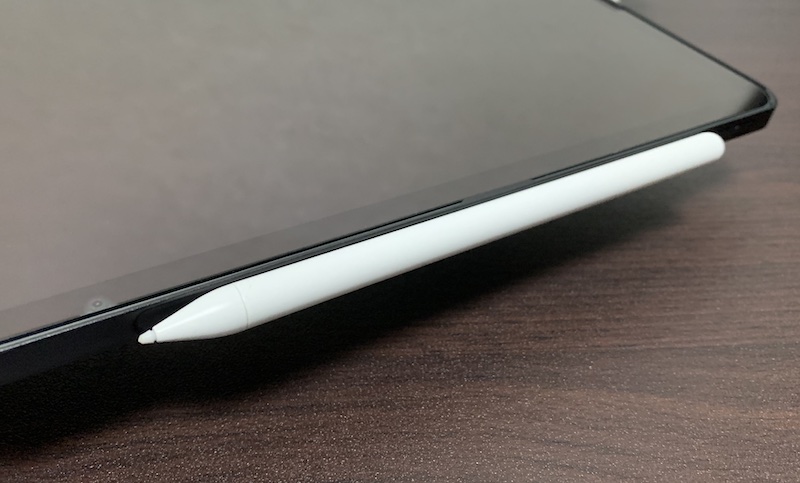 PITAKAのMagEZ Case2 iPad Pro 11インチ 2021年モデル(M1)用にApple Pencilを装着