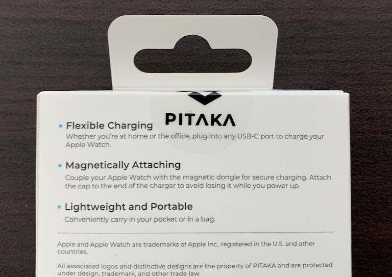 PITAKA「Power Dongle for Apple Watch」のパッケージ開け口