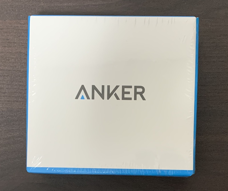 「Anker PowerPort 10」のパッケージ表側