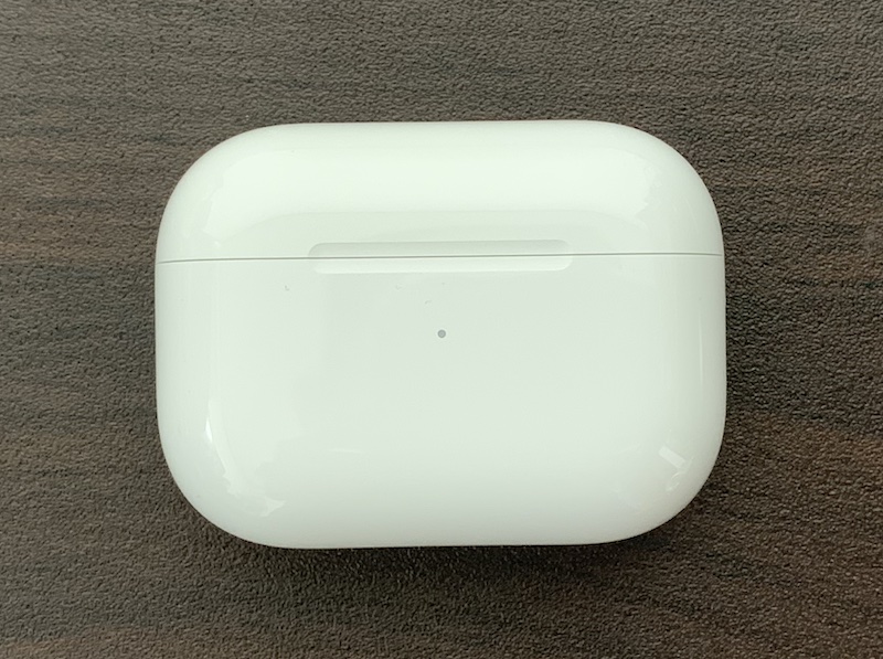 AirPods Pro2に「SpinFit CP1025」を取り付けた状態でもケースの蓋が閉まる