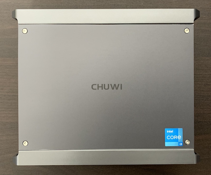 CHUWIの小型PC「CoreBox 4th」の本体上面