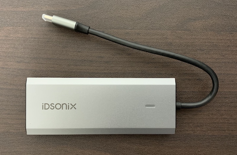 iDsonix「8in1 USB-Cハブ」の外観