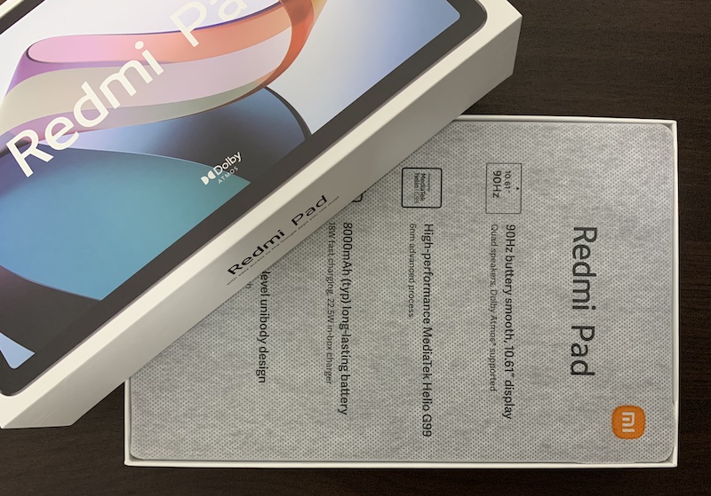 Androidタブレット「Xiaomi Redmi Pad (3GB+64GB)」のパッケージを開封