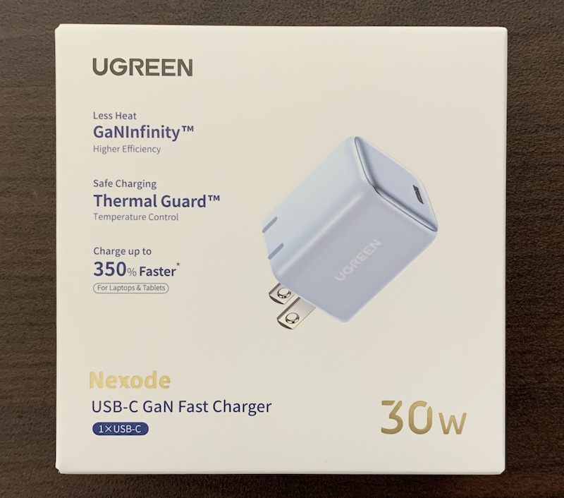 UGREENのUSB充電器「Nexode Mini 30W」のパッケージ