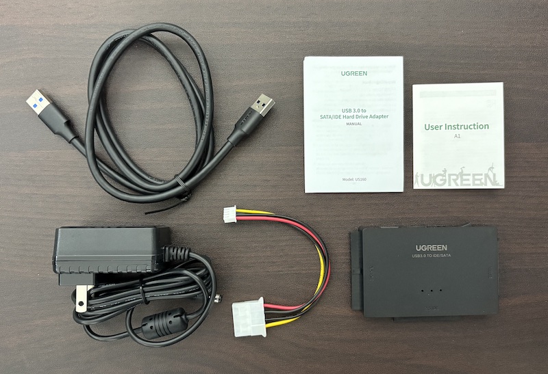 内蔵ディスクやドライブをUSB接続できるUGREENの「SATA・IDE変換アダプタ」