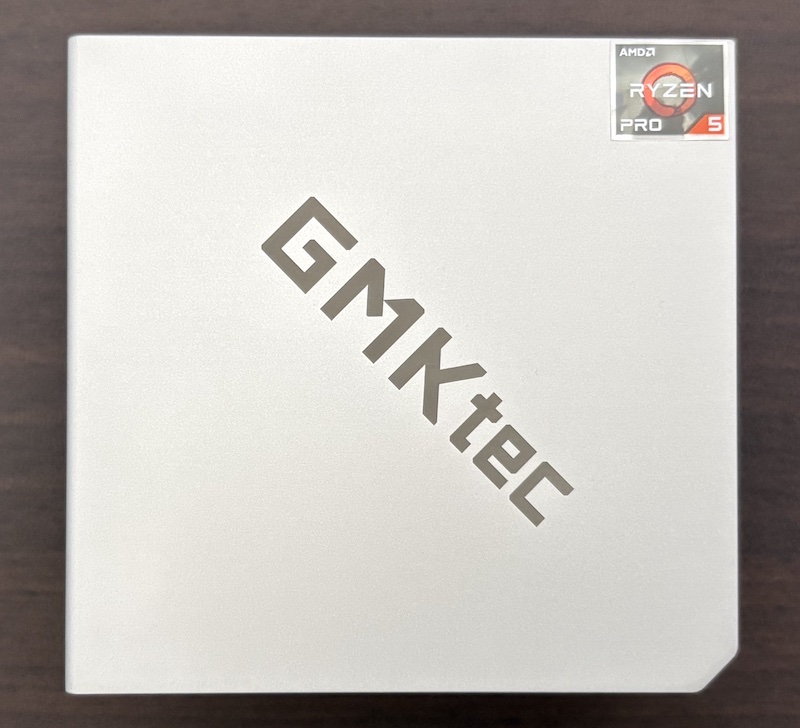 GMKtecのミニPC「M8」の外観