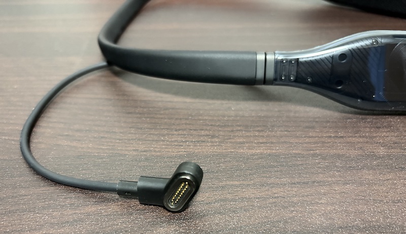 XR/ARグラス「VITURE Luma Ultra」の周辺機器「VITURE Pro ネックバンド」