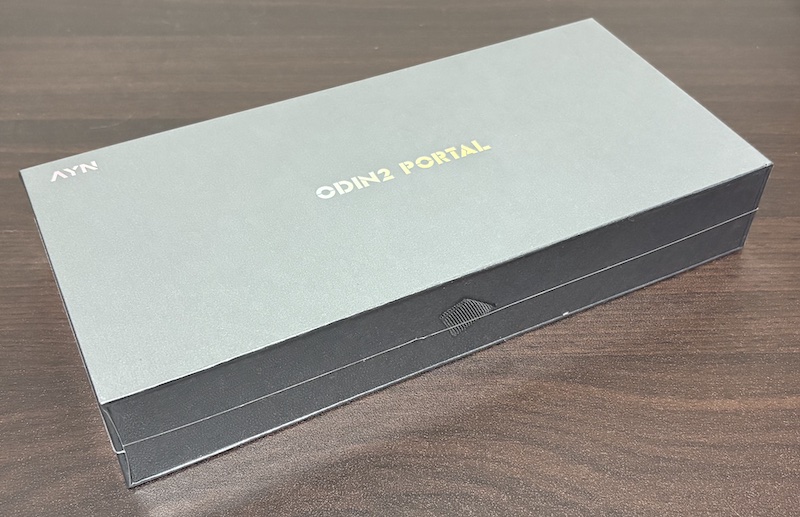Android搭載の携帯ゲーム機 AYN「Odin2 Portal」のパッケージ