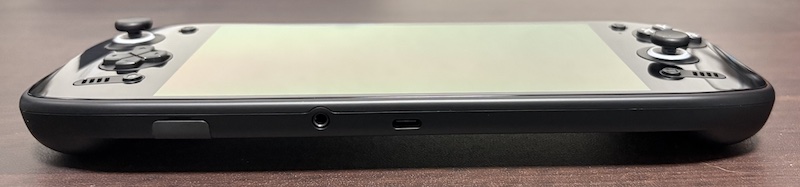Android搭載の携帯ゲーム機 AYN「Odin2 Portal」の外観