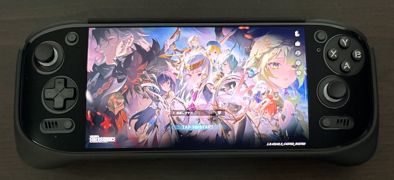 AYN「Odin2 Portal」用 ミヤビックスの超低反射/高透過画面フィルムを貼る前と貼った後の比較