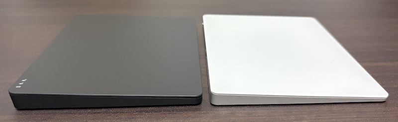 Amazonベーシックの「マルチタッチトラックパッド」とApple純正トラックパッドとの見た目比較