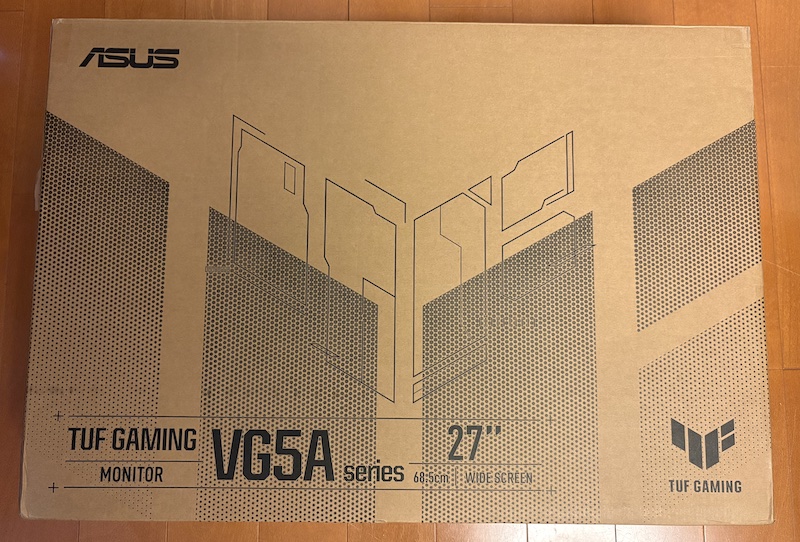 ASUSのゲーミングモニター「TUF Gaming VG27AQ5A」のパッケージ